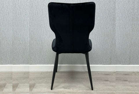 Windsor Velvet Dining Chair – Elegant Upholstered Seating - Exclusive Interior