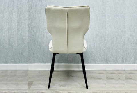 Windsor Velvet Dining Chair – Elegant Upholstered Seating - Exclusive Interior